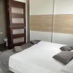 F5 1, Private Double With Private Bathroom And Balcony In Shared Flat *